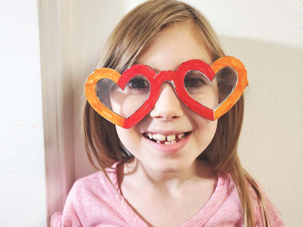 Completed heart glasses craft